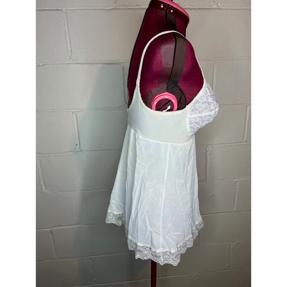 slip negligee nightgown white lace bust - Picture 7 of 9